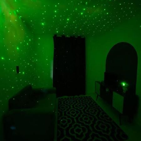 Explore O Universo, Flat Tematico Espacial Perto Da Avenida Fraga Maia Фейра ди Сантана Екстериор снимка